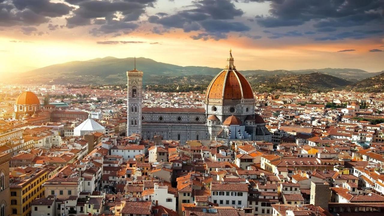 Romantico Attichino Con Terrazzo Vista Duomo !! فلورنس المظهر الخارجي الصورة