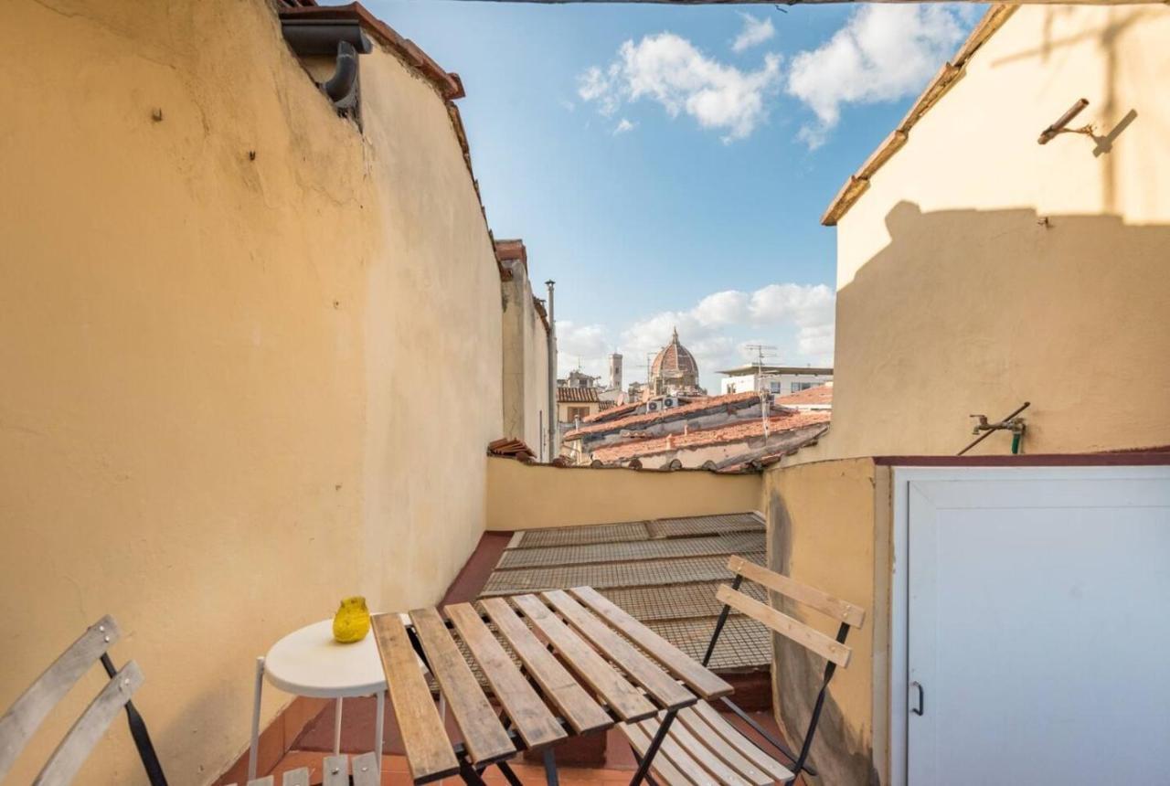 Romantico Attichino Con Terrazzo Vista Duomo !! فلورنس المظهر الخارجي الصورة
