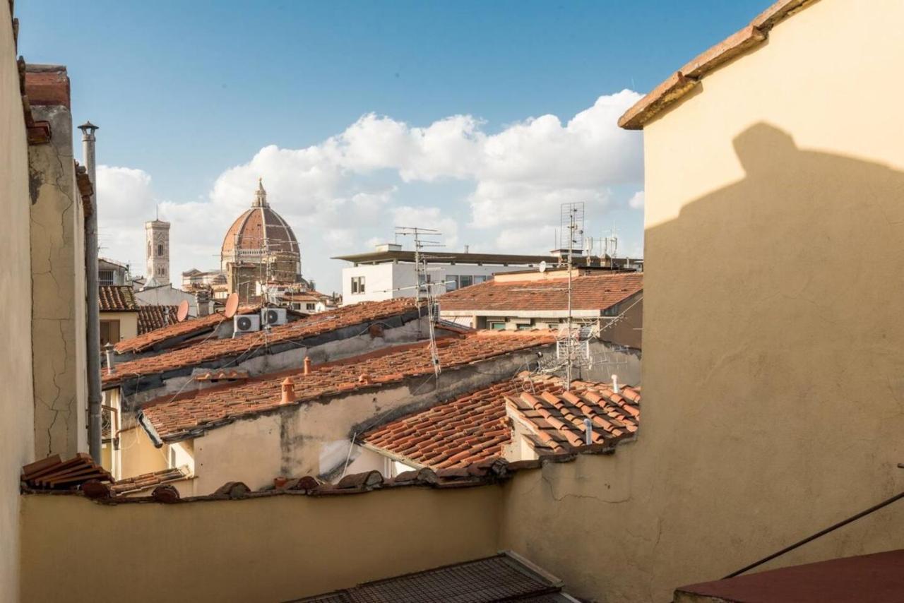 Romantico Attichino Con Terrazzo Vista Duomo !! فلورنس المظهر الخارجي الصورة